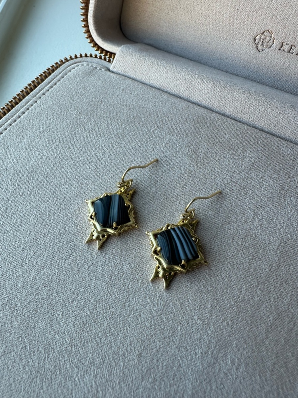 Kendra Scott Vintage Gold Black Banded Agate Earrings